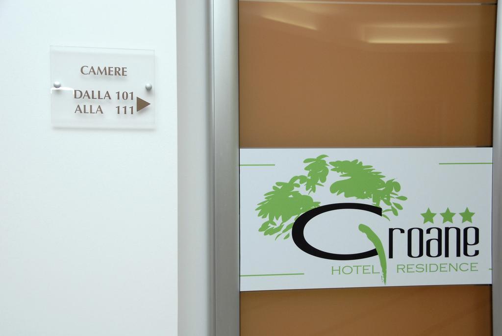 Groane Hotel Residence เชซาโน มาแดร์โน ภายนอก รูปภาพ