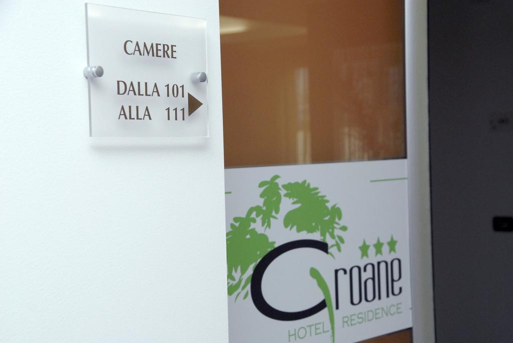 Groane Hotel Residence เชซาโน มาแดร์โน ภายนอก รูปภาพ